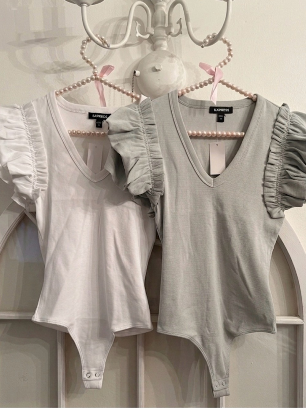 Bundle of Express Ruffle Sleeve V-Neck Bodysuit — White and Light Gray size XS